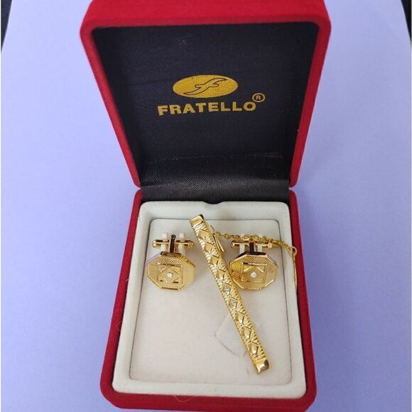 MEN'S FRATELLO CUFFLINKS & TIE CLIP GOLD ABSTRACT DESIGN CT121A. - Picture 1 of 2